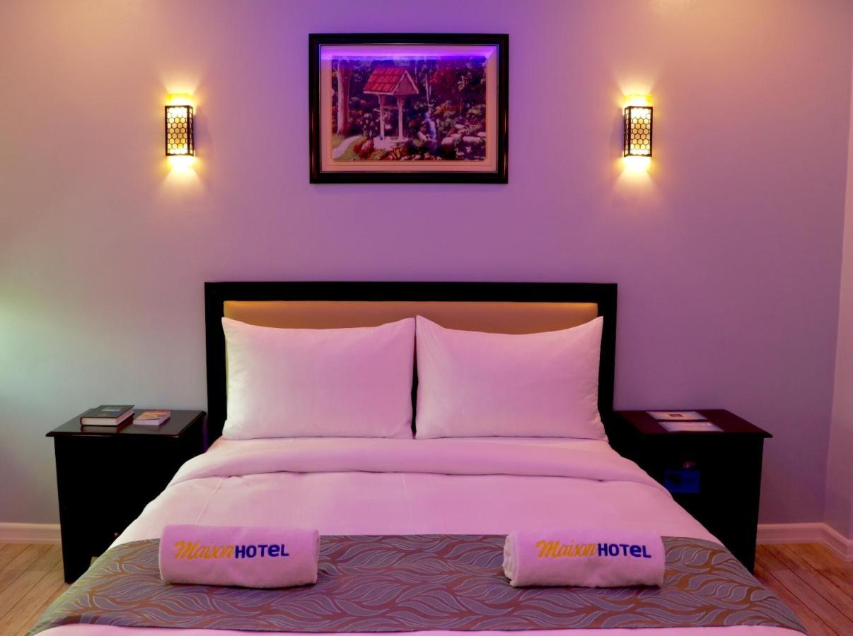 Maison Hotel Cauayan City  Exterior photo