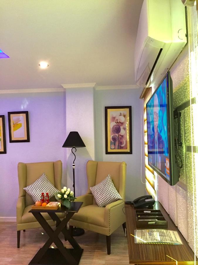 Maison Hotel Cauayan City  Exterior photo